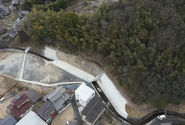 県道矢掛寄島線公共道路工事（改良）ボックスカルバート_Crop Image